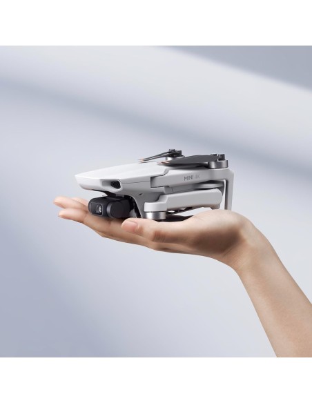 DJI Mini 4K, dron con cámara 4K UHD para adultos, menos de 249g, estabilización en 3 ejes, transmisión de vídeo a 10 km, regreso